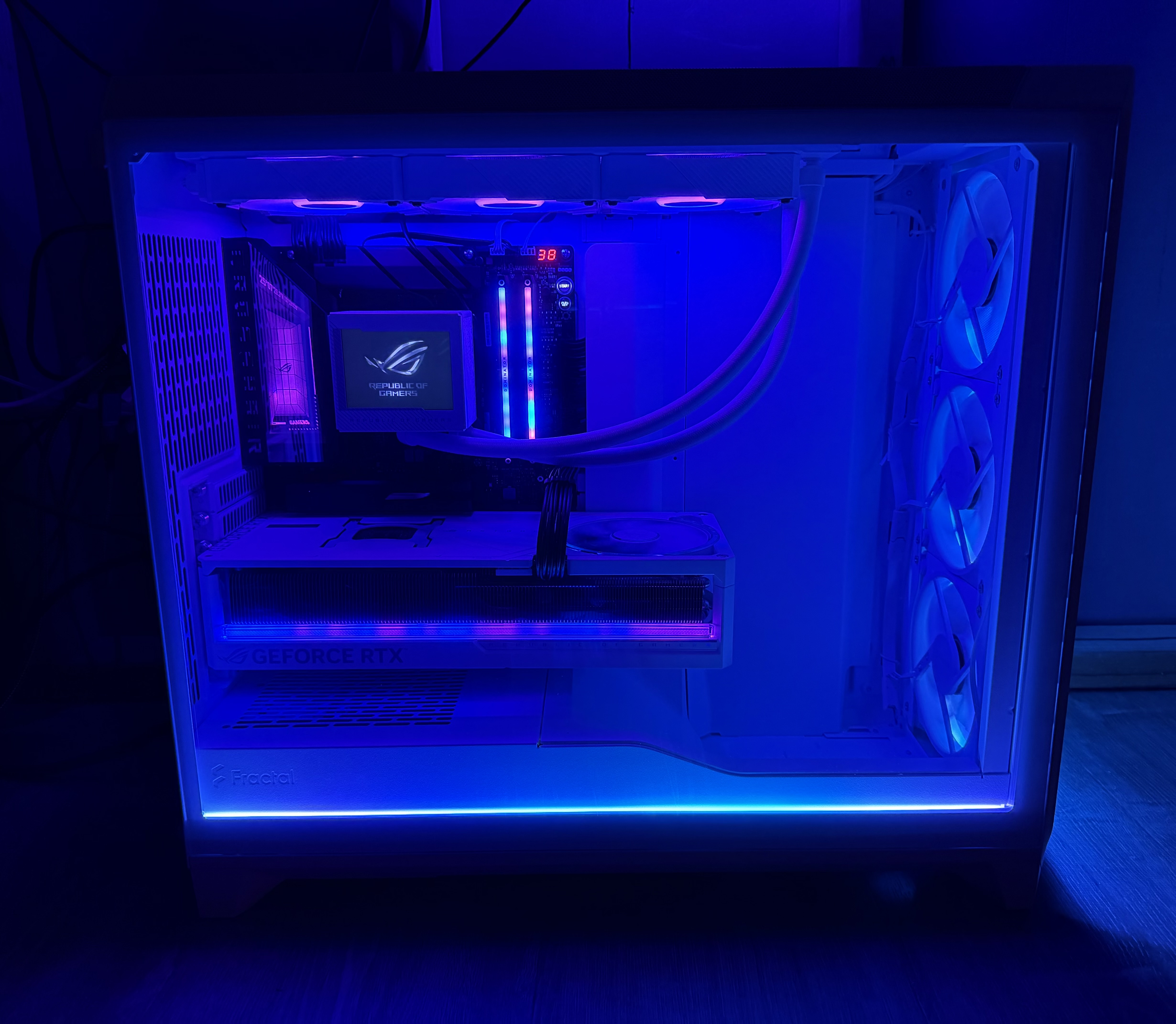Close view of G3ROG-DARK interior lighting and ROG hardware
